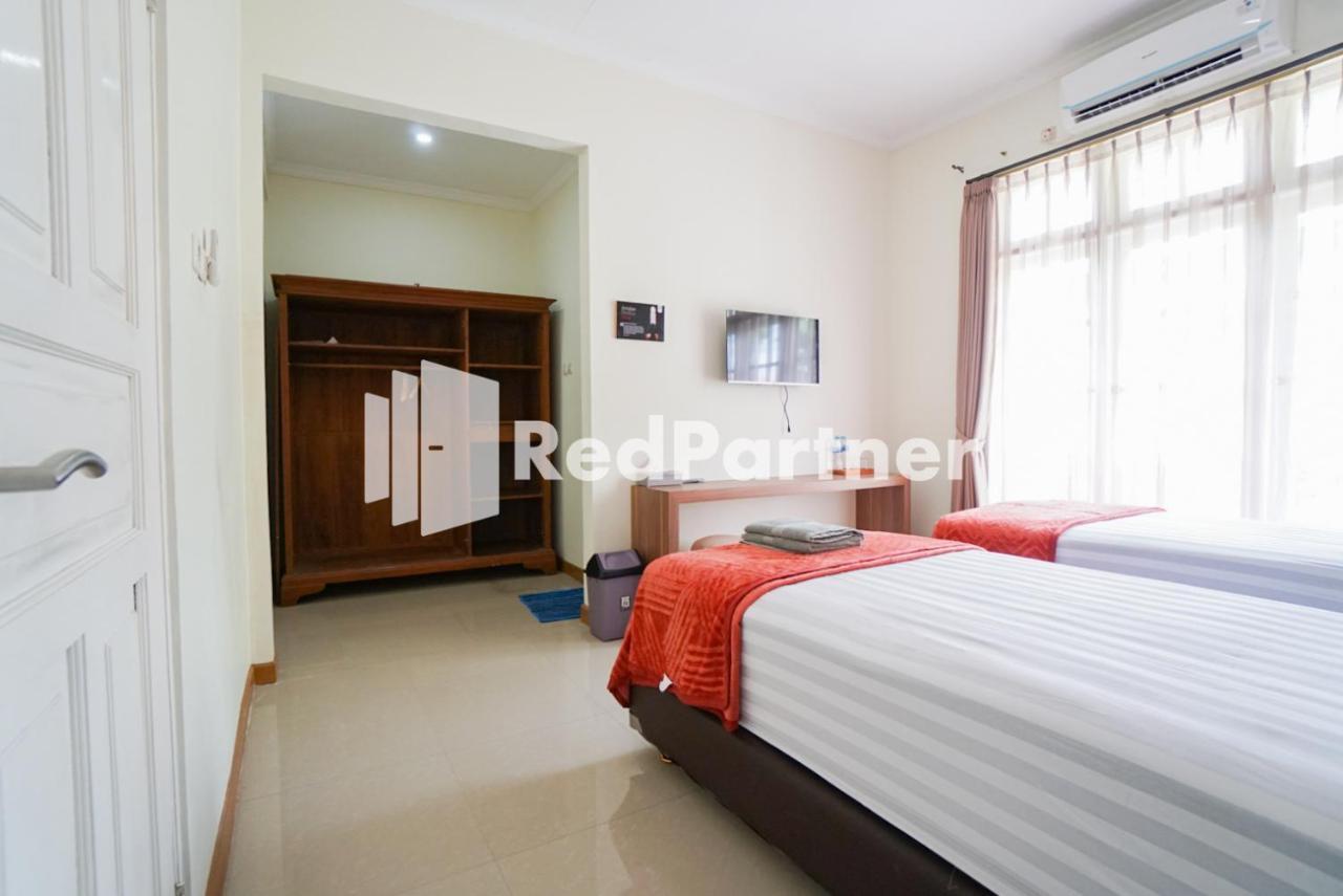 Fazza Syariah Mitra Reddoorz Hotel Jakarta Luaran gambar