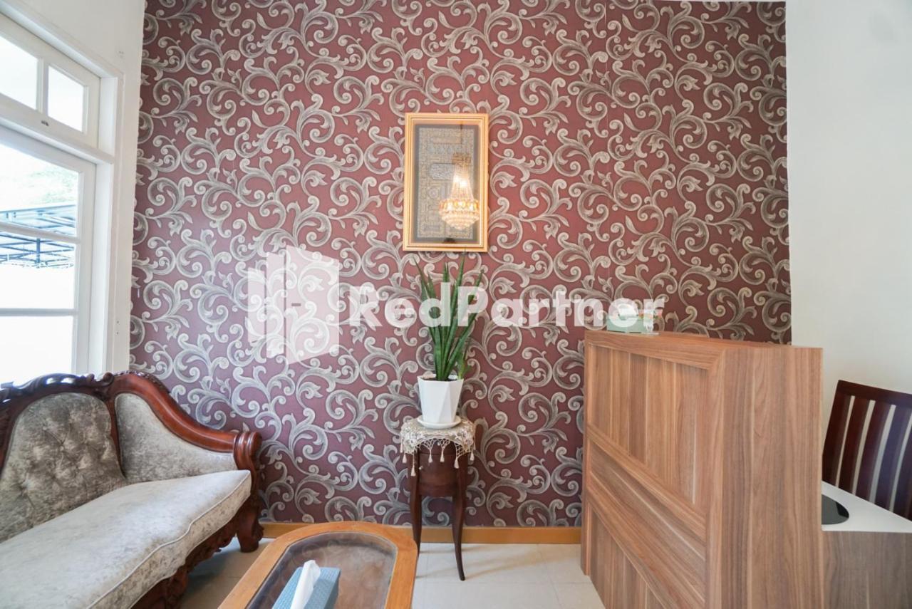 Fazza Syariah Mitra Reddoorz Hotel Jakarta Luaran gambar