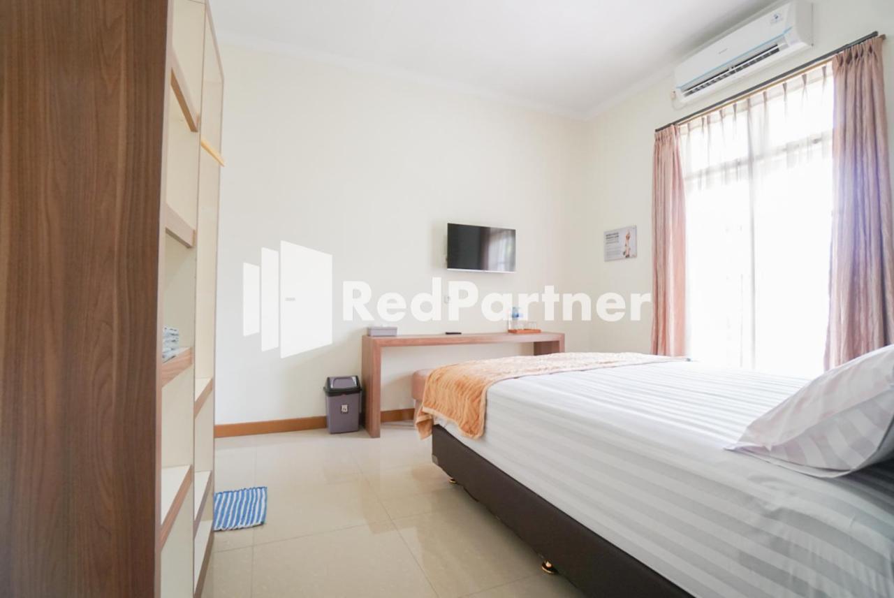 Fazza Syariah Mitra Reddoorz Hotel Jakarta Luaran gambar