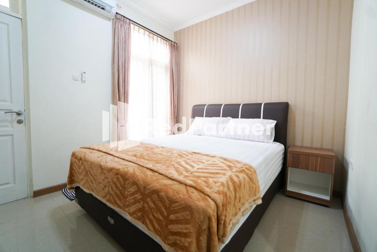 Fazza Syariah Mitra Reddoorz Hotel Jakarta Luaran gambar
